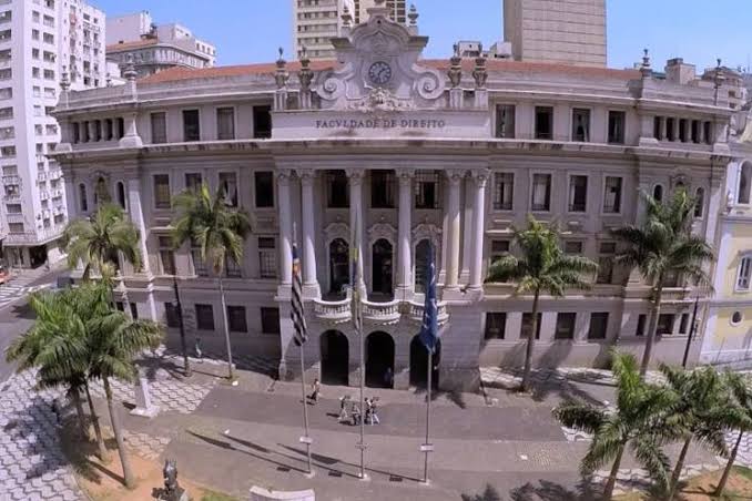 Faculdade de Direito da Universidade de São Paulo Largo São Francisco