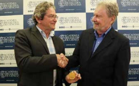 ANA CLARA SCHMID/ASCOM ABC ILDEU