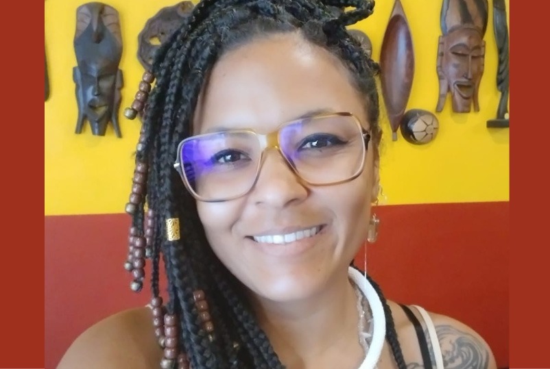 HELEINE FERNANDES, escritora e doutora pela Faculdade de Letras da UFRJ WhatsApp Image 2021 11 19 at 17.54.36 2