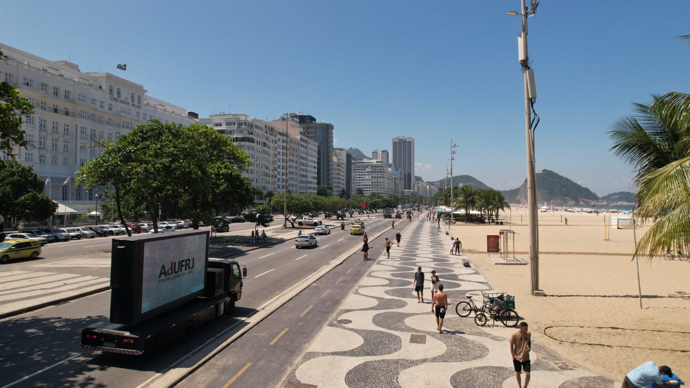 e166a6e8 efae 47b9 9ac8 0f94db48a240