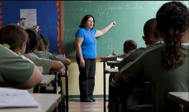 Foto: Agência Brasil sala de aula